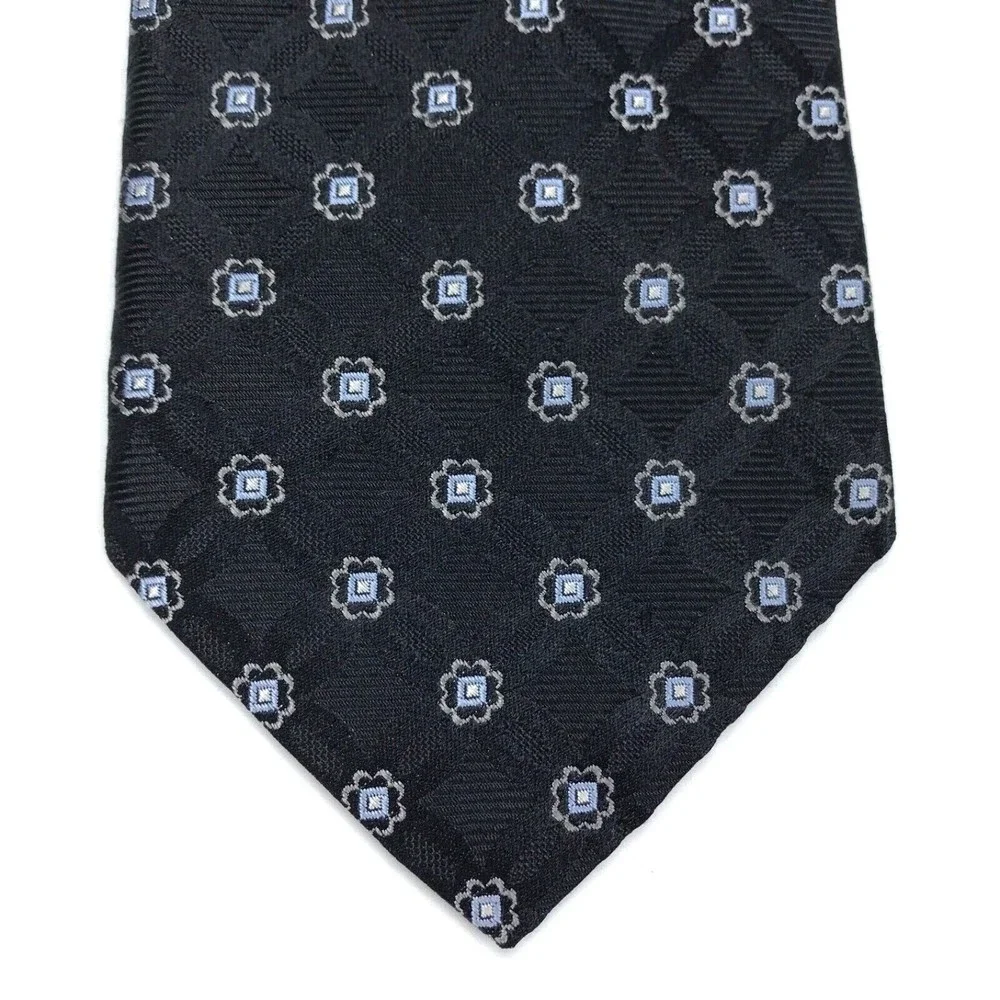 Daniel Cremieux Tie Black Blue Gray 100% Silk Geometric Men's Necktie 3.75